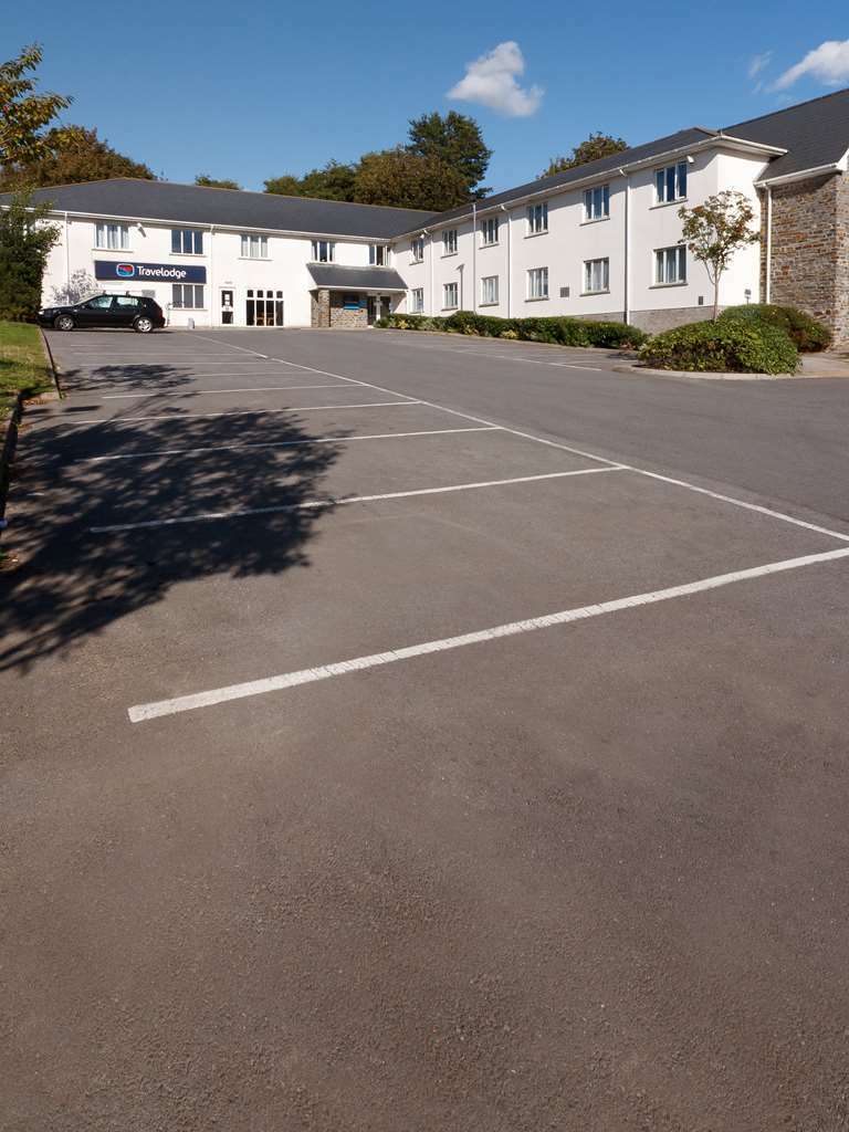 Travelodge Pembroke Dock Ngoại thất bức ảnh